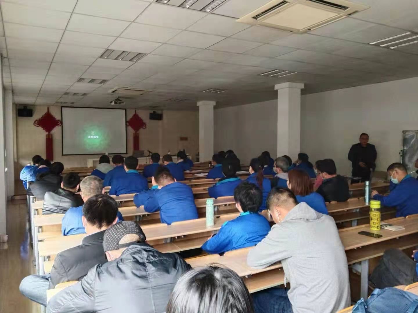 力士霸泵業(yè)開展以“安全第一、預防為主”為主題的安全知識培訓(圖4)